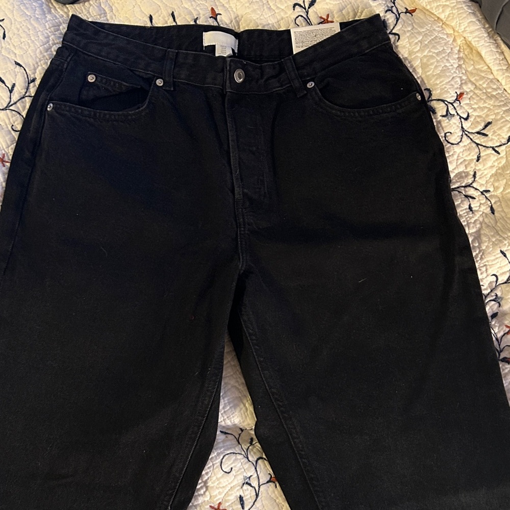H&M black High Waist Mom Jeans